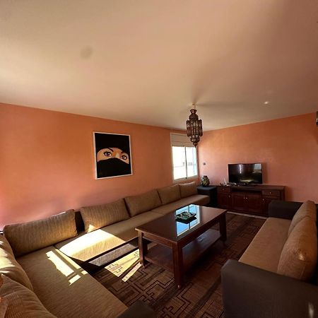 Superbe Appartement Centre Agadir 10Mn A Pied Plage Exterior foto